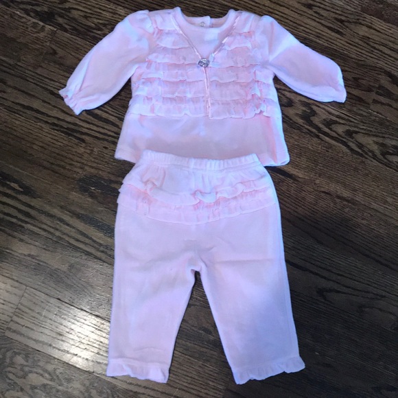 🍊Velour top and bottoms. Must bundle - Picture 1 of 2